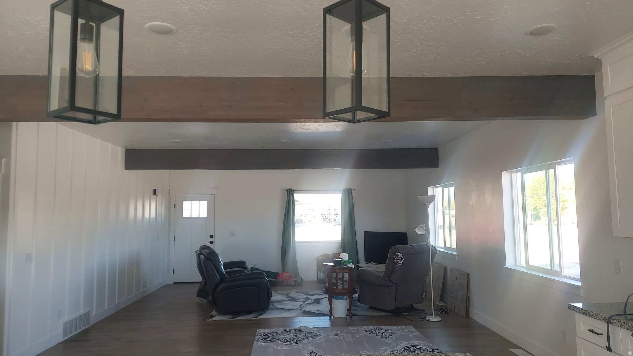 STONE GATE - Residential