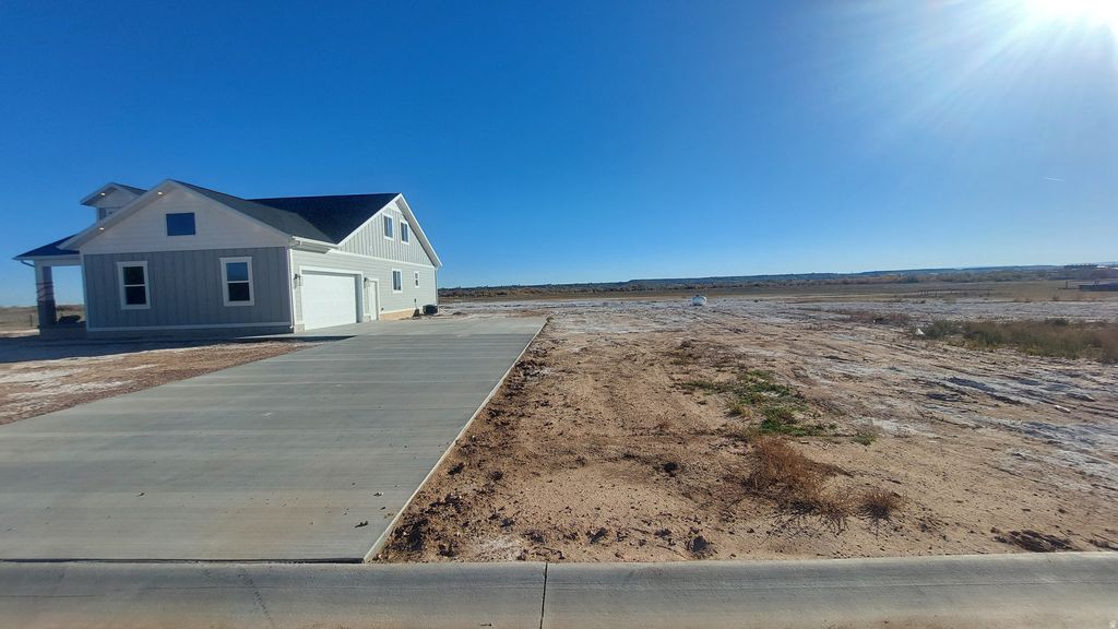 Photo of 2159 W 520 S, Roosevelt, UT 84066 (MLS # 2146547)