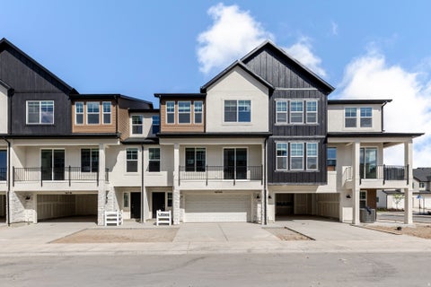 Townhouse For Sale - 12723 S Carter Falls Cv #2038<br/> Salt Lake County, Herriman, UT 84096