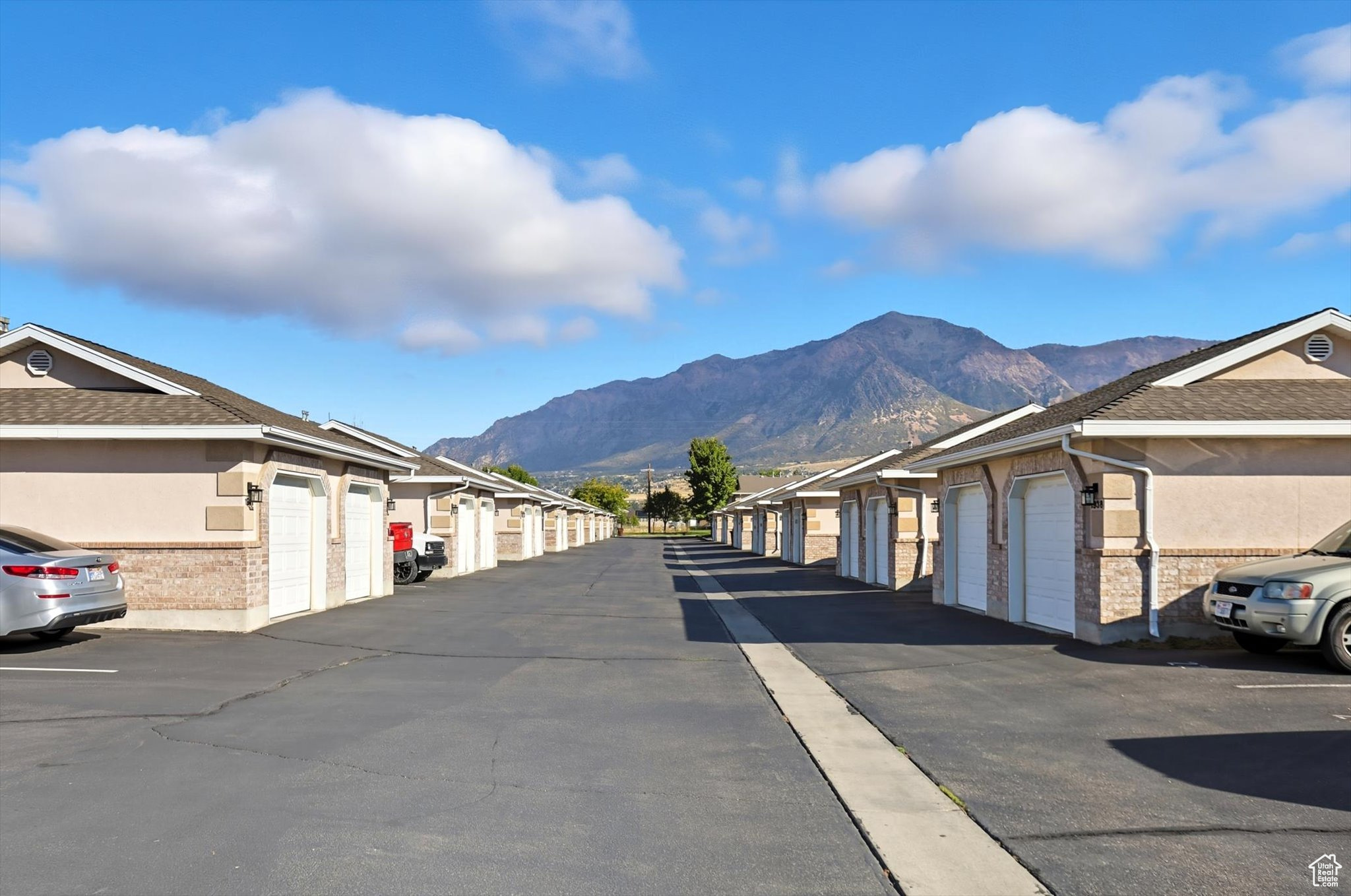GOLF VIEW ESTATES - Residential