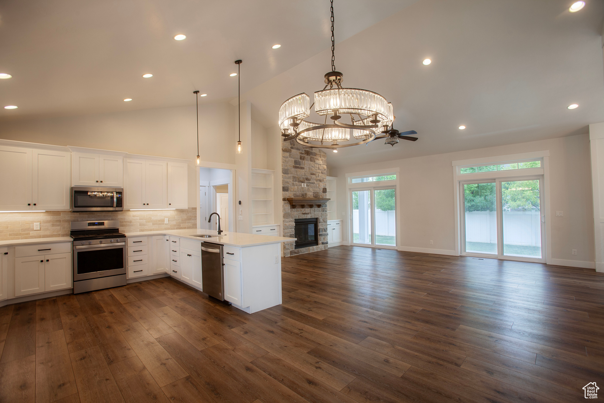 WESTGATE MANOR - Residential