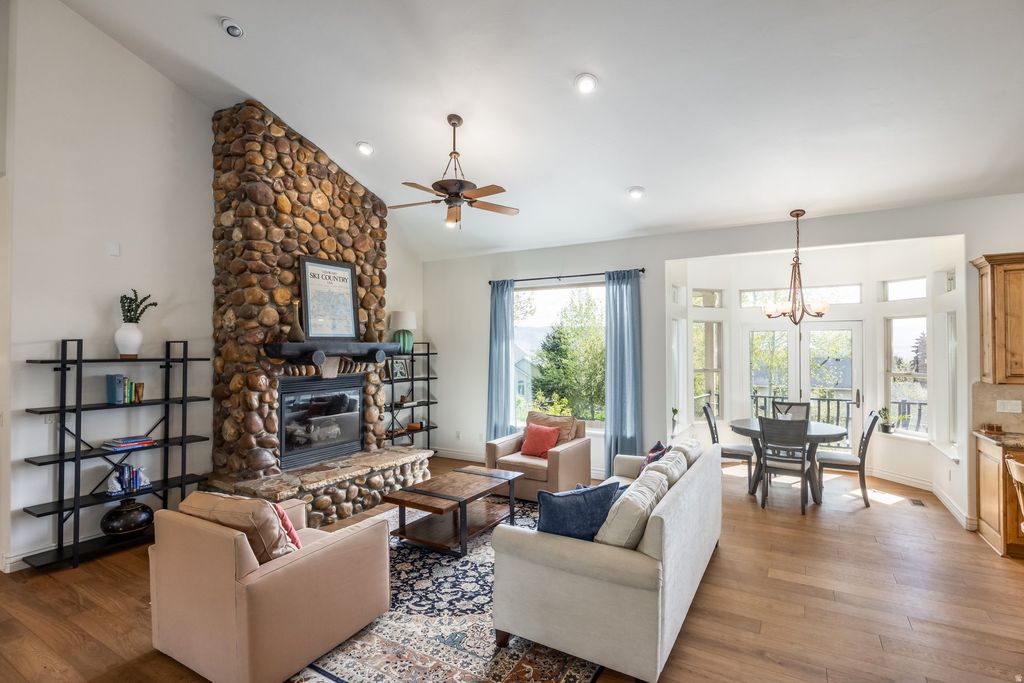 Photo of 384 N TANNER LN, Midway, UT 84049 (MLS # 2155262)
