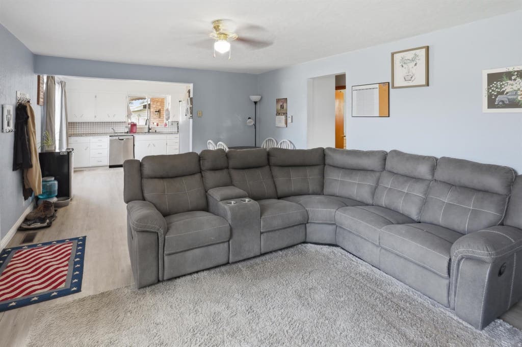 Photo of 413 E 100 N, Grace, ID 83241 (MLS # 2169068)