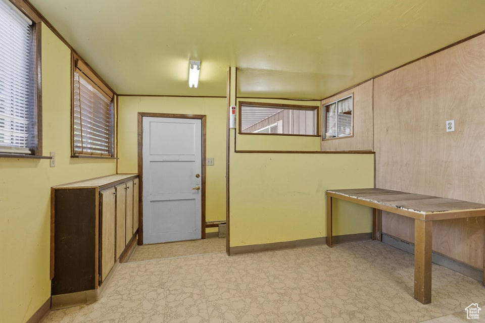 ORAL D & MINNIE E STOWELL - Residential