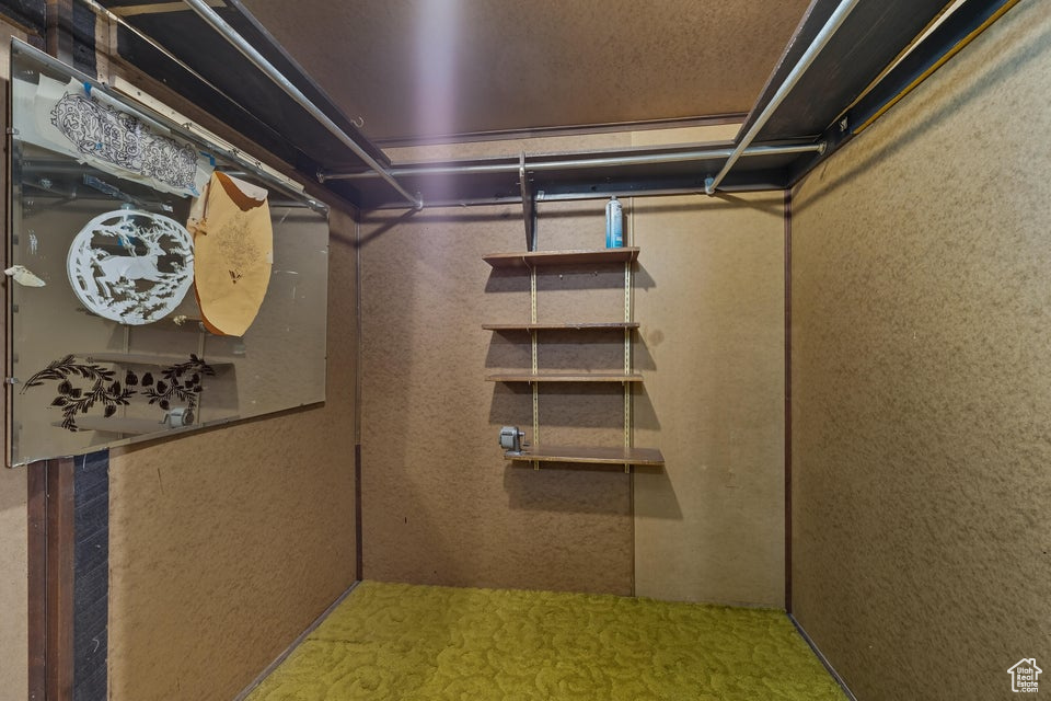 ORAL D & MINNIE E STOWELL - Residential