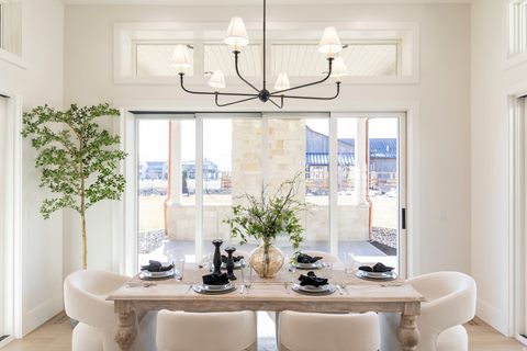 Tiny photo for 802 E STONE BARN LN, Midway, UT 84049 (MLS # 2135603)