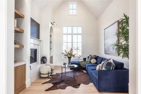 Tiny photo for 802 E STONE BARN LN, Midway, UT 84049 (MLS # 2135603)