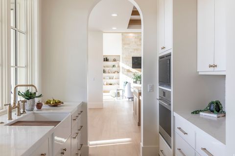 Tiny photo for 802 E STONE BARN LN, Midway, UT 84049 (MLS # 2135603)