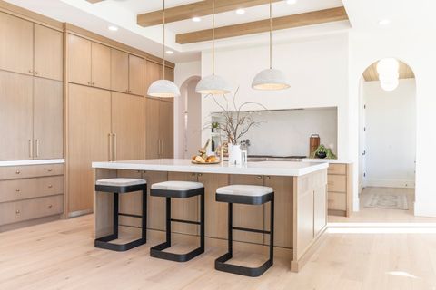 Tiny photo for 802 E STONE BARN LN, Midway, UT 84049 (MLS # 2135603)