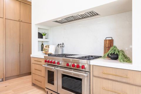 Tiny photo for 802 E STONE BARN LN, Midway, UT 84049 (MLS # 2135603)