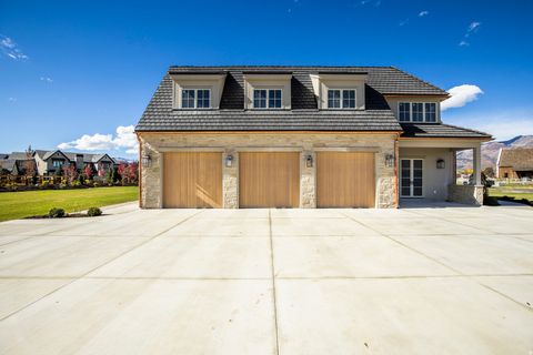 Tiny photo for 802 E STONE BARN LN, Midway, UT 84049 (MLS # 2135603)