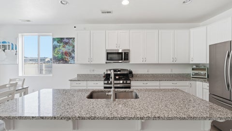 Tiny photo for 3856 S 2915 W, West Haven, UT 84401 (MLS # 2172334)