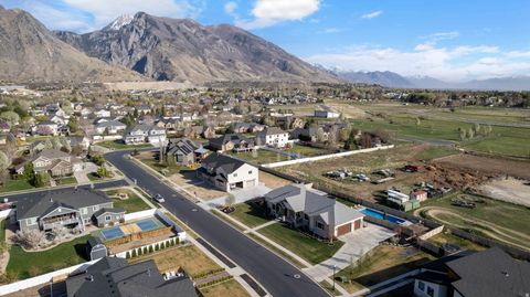 Tiny photo for 243 W CONRAD COURT Ct, Alpine, UT 84004 (MLS # 2146888)