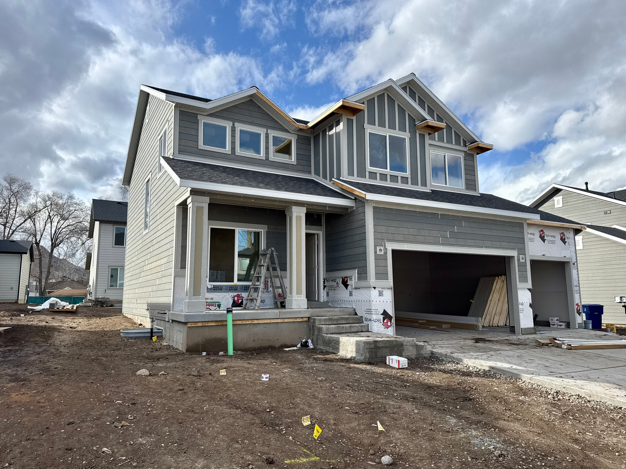 DIXON DOWNS - Residential