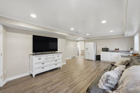 Tiny photo for 2611 W 1675 N #17, Clinton, UT 84015 (MLS # 2135917)