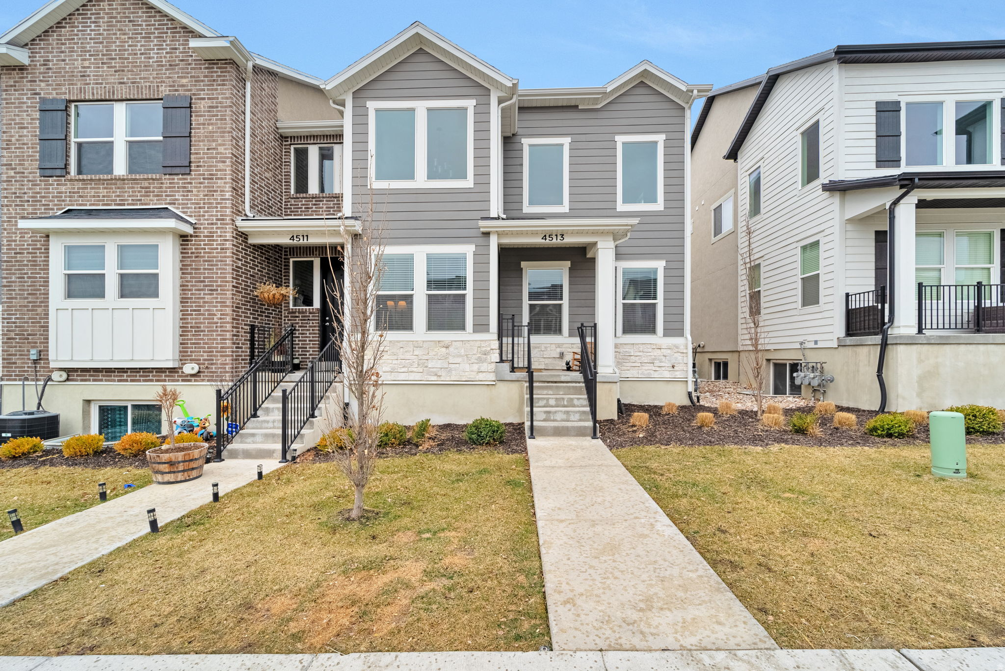 MOUNTAIN RIDGE - Residential