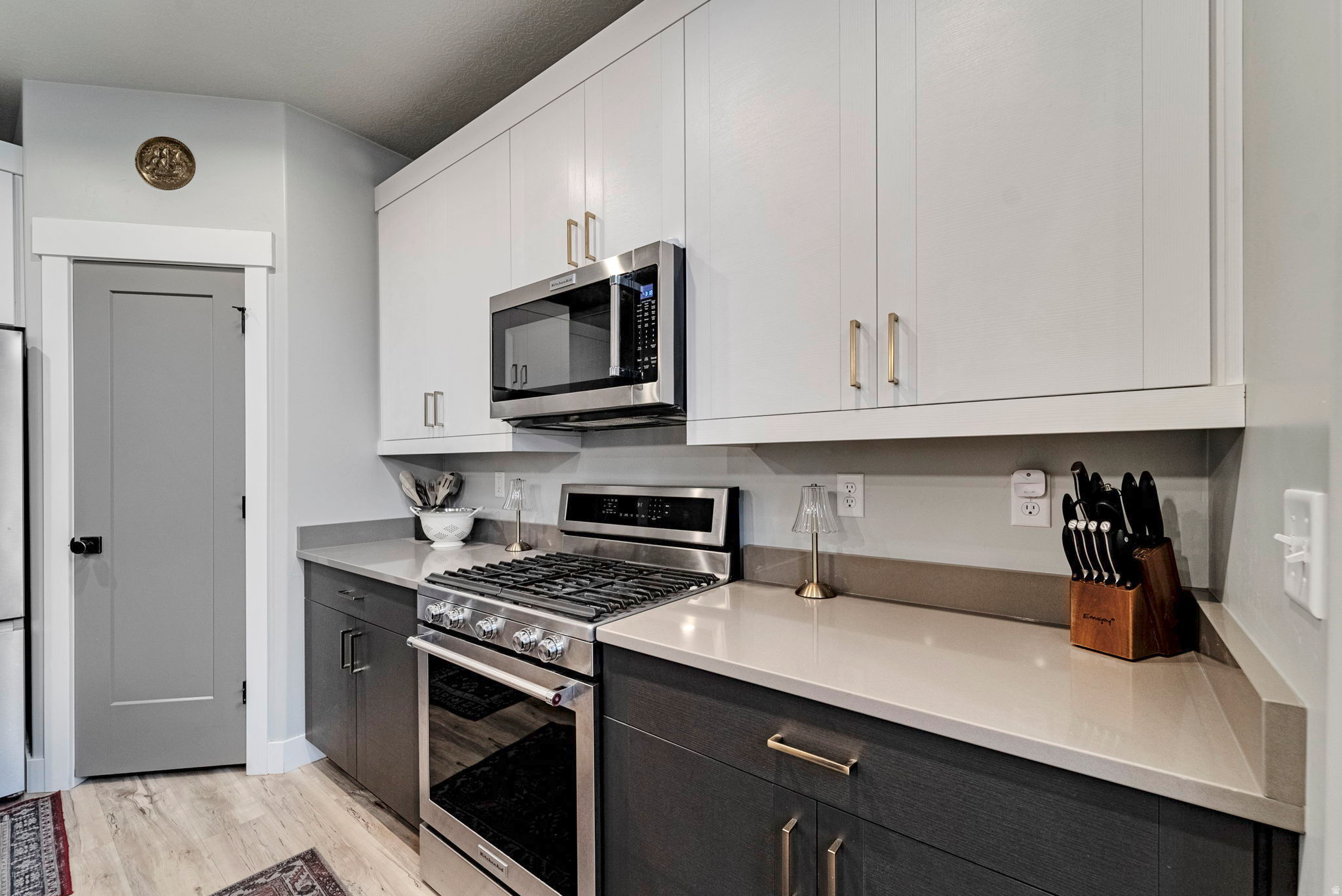 MOUNTAIN RIDGE - Residential