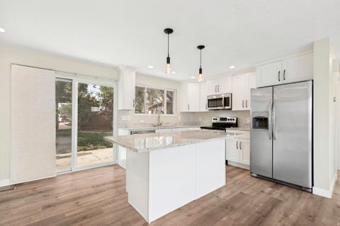 Tiny photo for 1066 E VIOLET CIR S, Sandy, UT 84094 (MLS # 2172581)