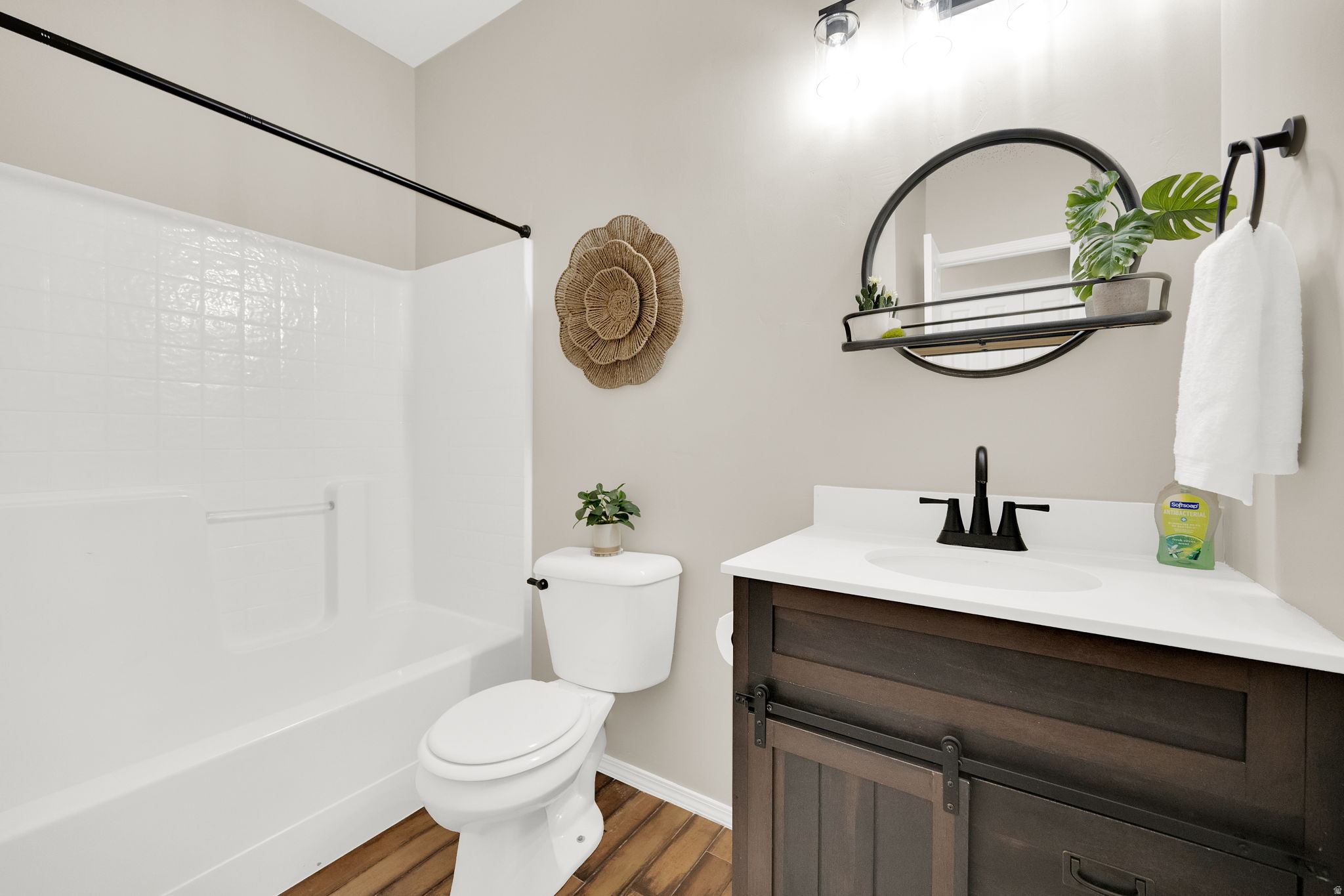 ASPEN SPRINGS - Residential