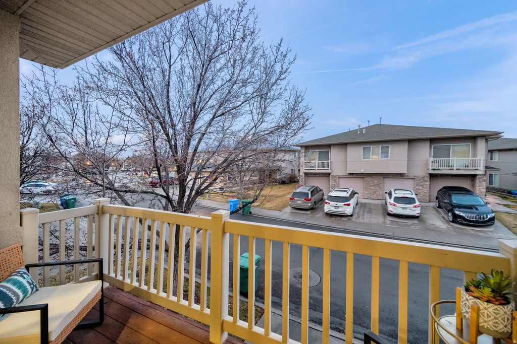 Photo of 12784 S TIMBER RUN DR, Riverton, UT 84096 (MLS # 2141511)