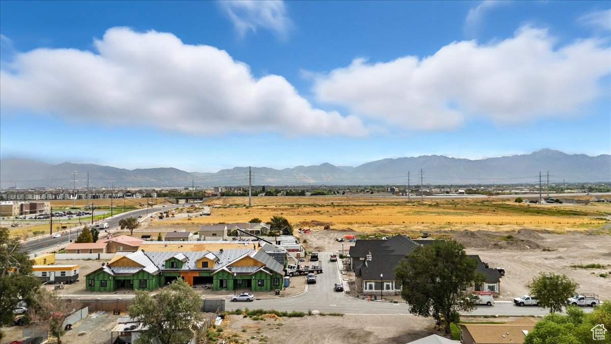 HEATHER ON PARKWAY - Residential