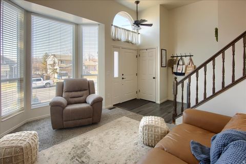 Tiny photo for 5014 S 1100 E, South Ogden, UT 84403 (MLS # 2131781)