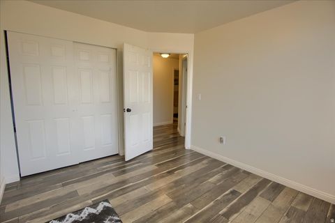 Tiny photo for 5014 S 1100 E, South Ogden, UT 84403 (MLS # 2131781)