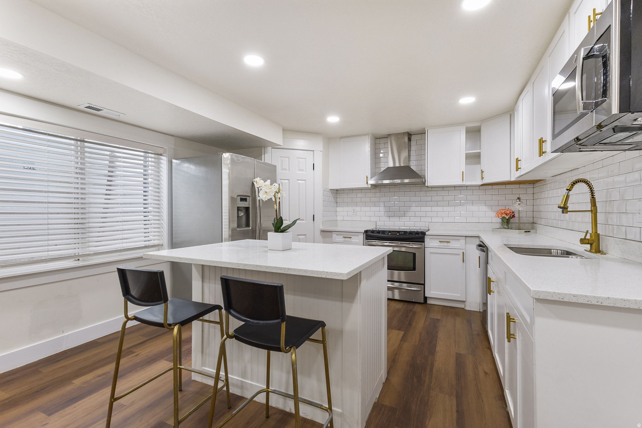 KENNECOTT - Residential