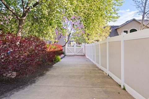 Tiny photo for 262 TIMOTHY WAY, Pleasant Grove, UT 84062 (MLS # 2151146)