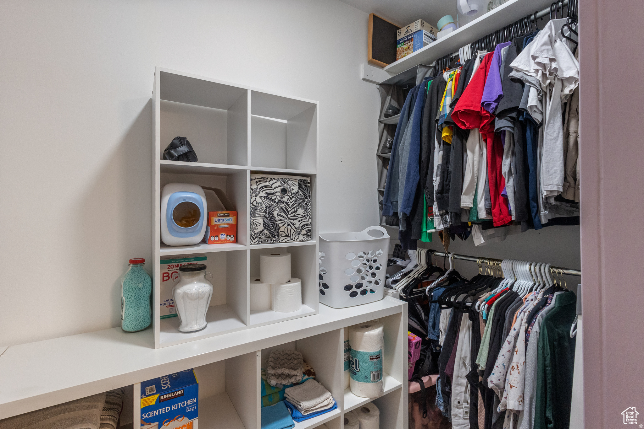 OAK MEADOWS - Residential