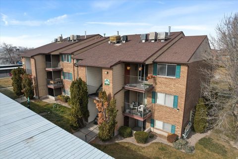 Tiny photo for 4148 S OAK MEADOWS DR #31, Taylorsville, UT 84123 (MLS # 2135018)