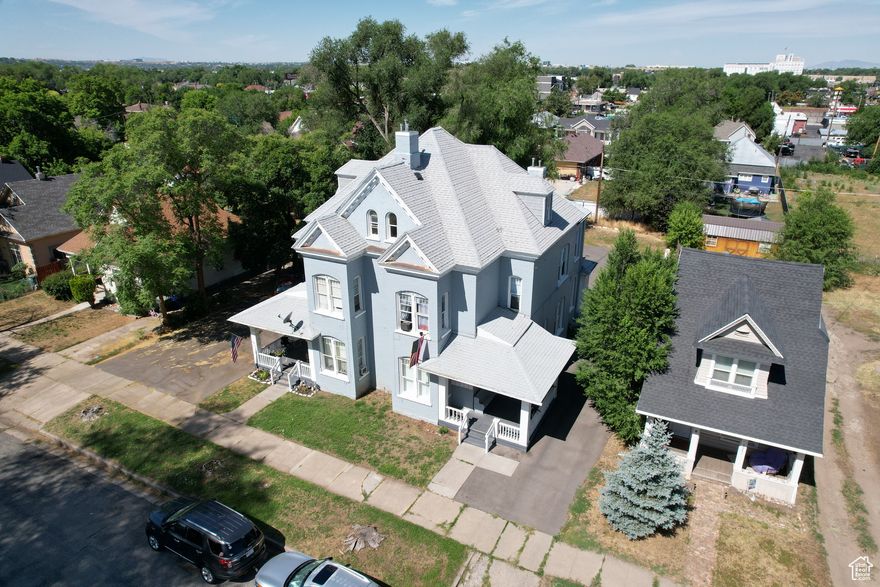 Located in the heart of Ogden, 3027 Adams Avenue is a fully leased 10-unit Victorian-style property generating $9,300/ month in gross rent. Priced at $1,595,000, the asset offers a 5.6% in-place cap rate and features a mix of 6 studios, 2 one-bedrooms, and 2 two-bedrooms.  Situated on a 0.40-acre lot with off-street parking, the property is within walking distance of downtown, transit, and Weber State University. With stable income, room for rent growth, and utility bill-back potential, this is a turn-key investment with upside in a growing market.