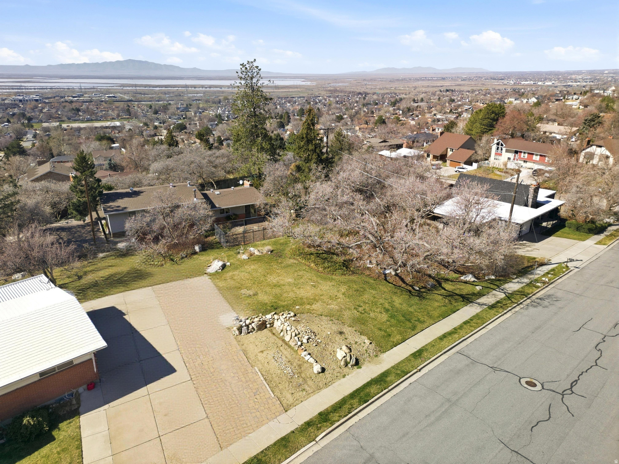 SUNSET HEIGHTS PLAT “B” - Land