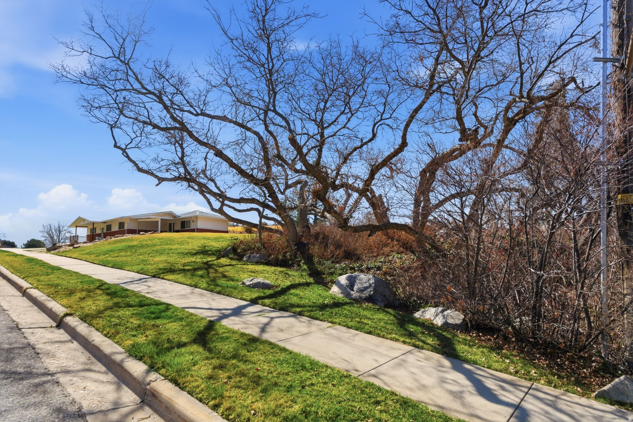 SUNSET HEIGHTS PLAT “B” - Land