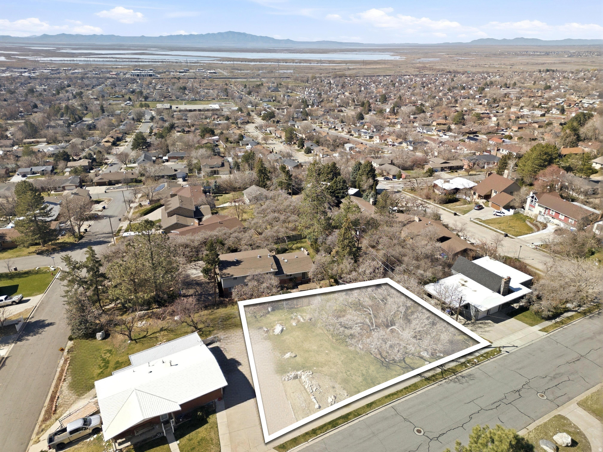 SUNSET HEIGHTS PLAT “B” - Land