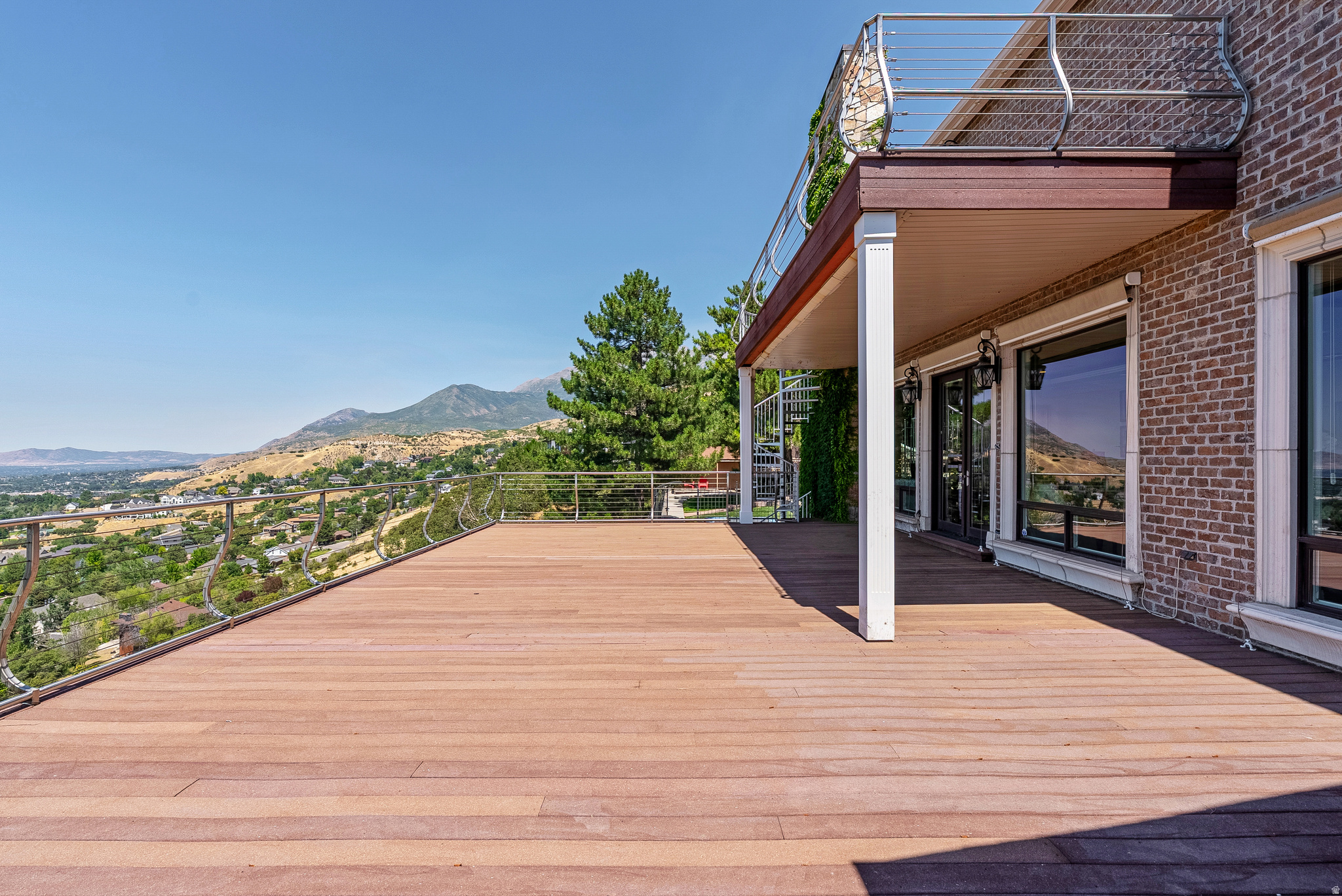 SHERWOOD HILLS - Residential
