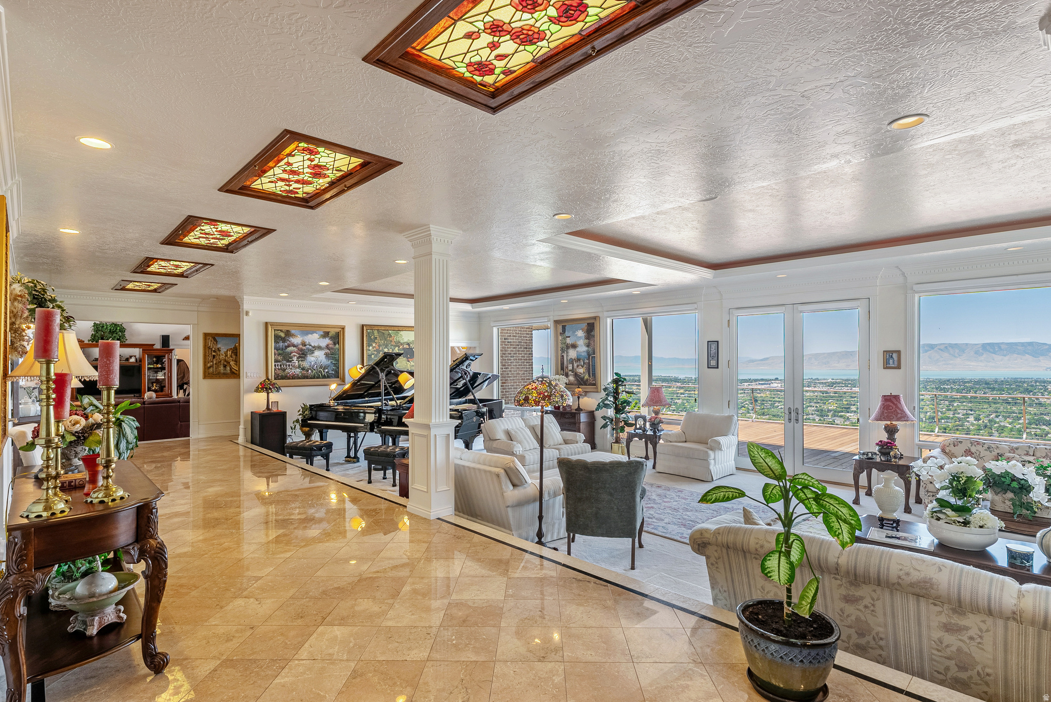 SHERWOOD HILLS - Residential