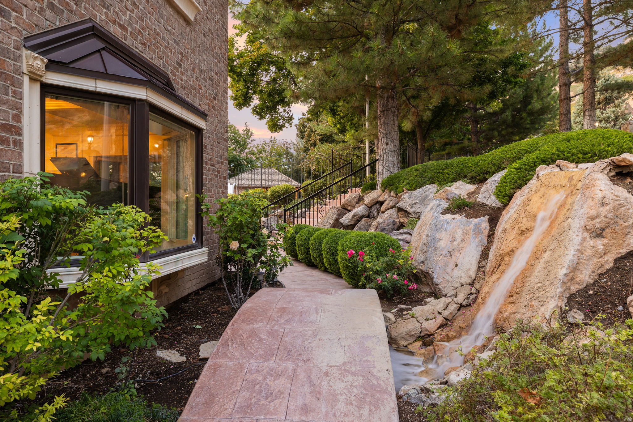 SHERWOOD HILLS - Residential