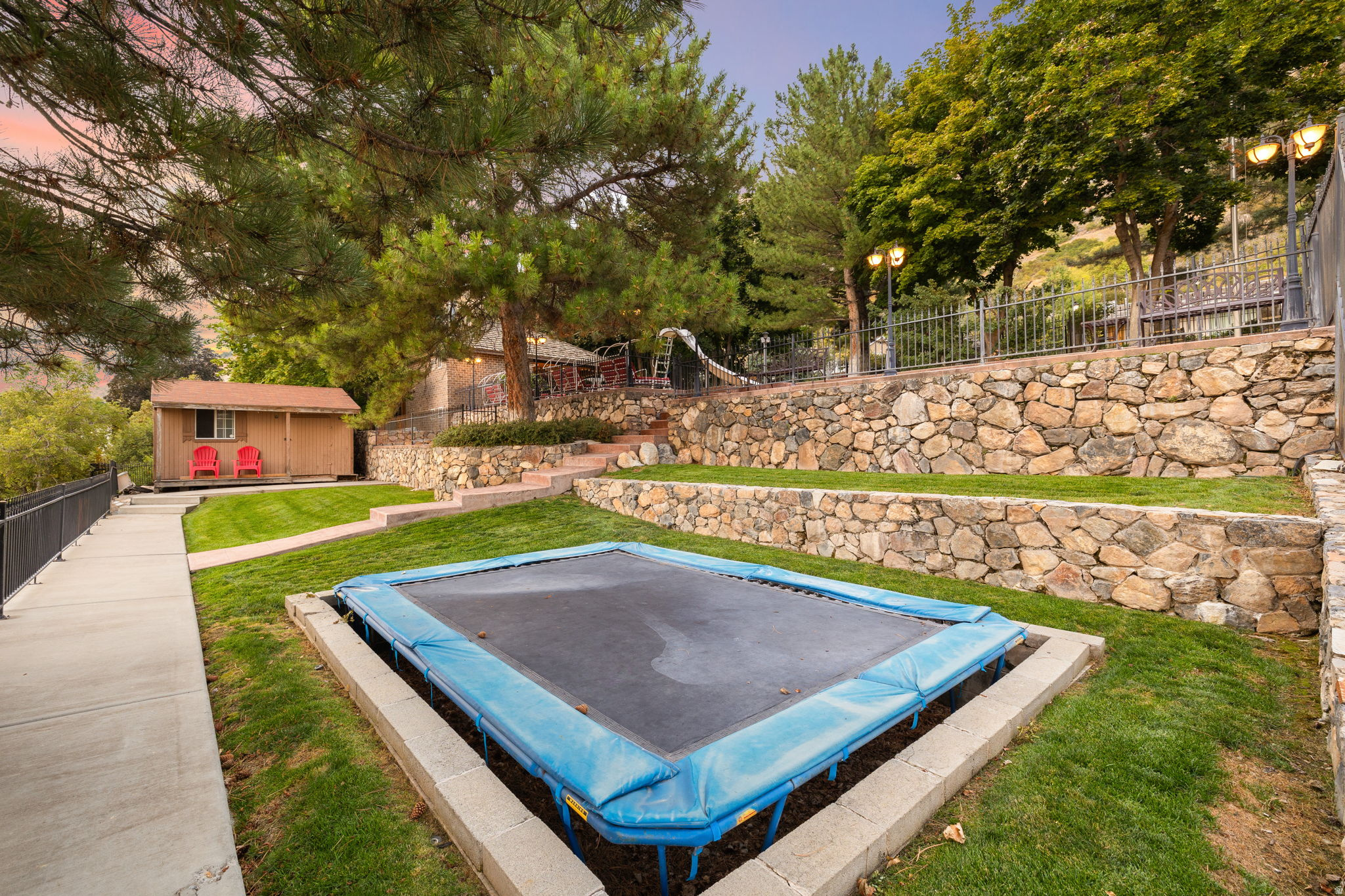 SHERWOOD HILLS - Residential
