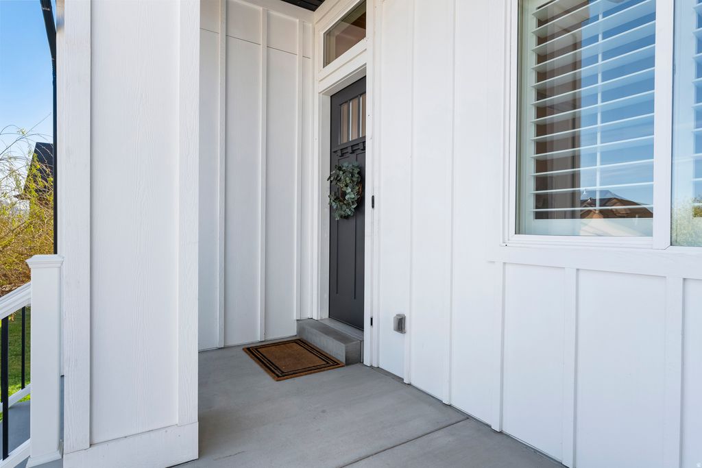 Photo of 244 W COLUMBINE CIR S, Saratoga Springs, UT 84045 (MLS # 2148758)