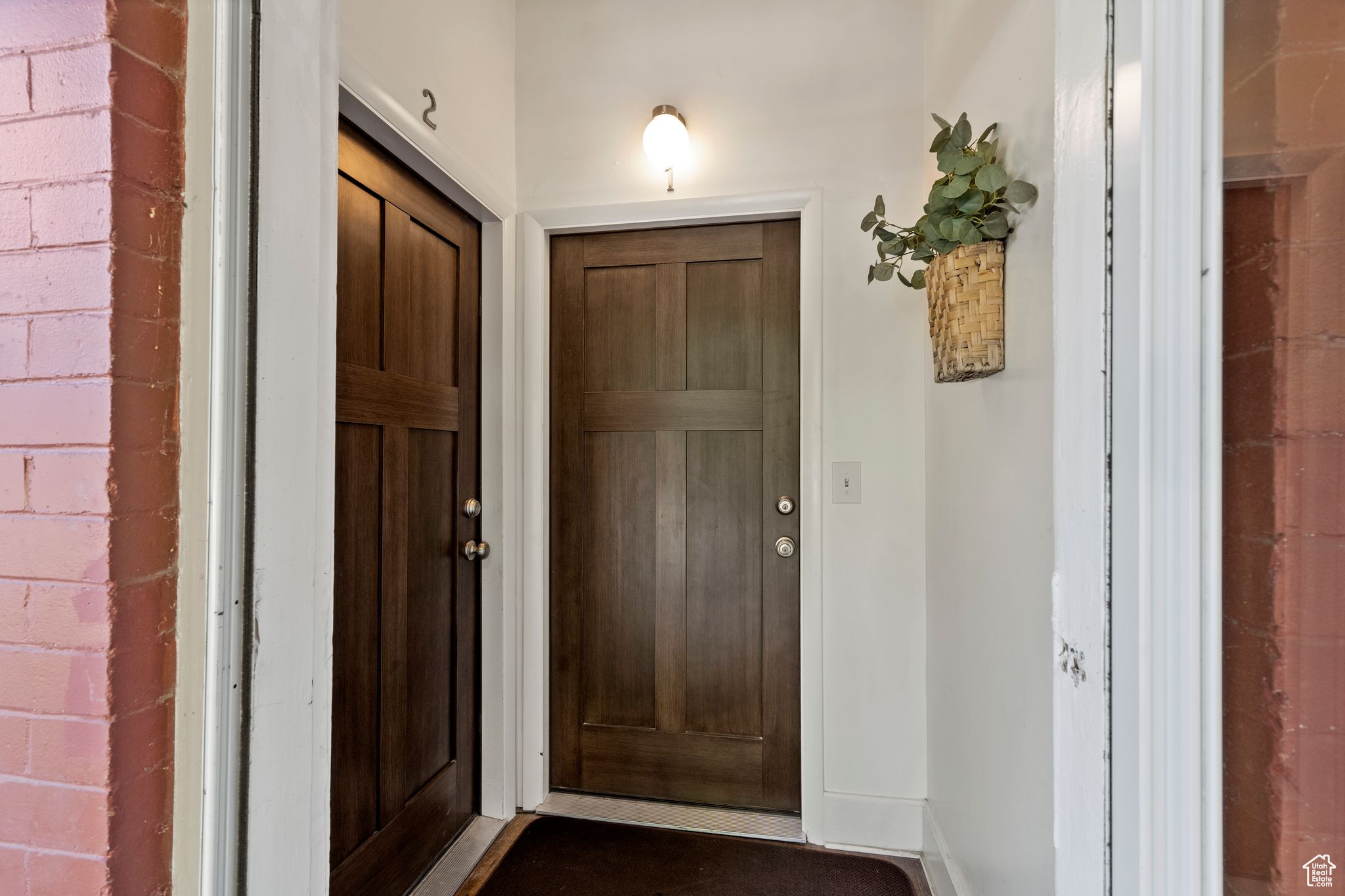 STEELES SUB - Residential Lease