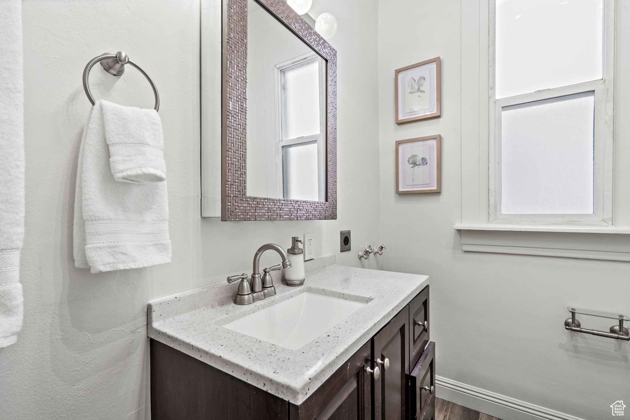 STEELES SUB - Residential Lease
