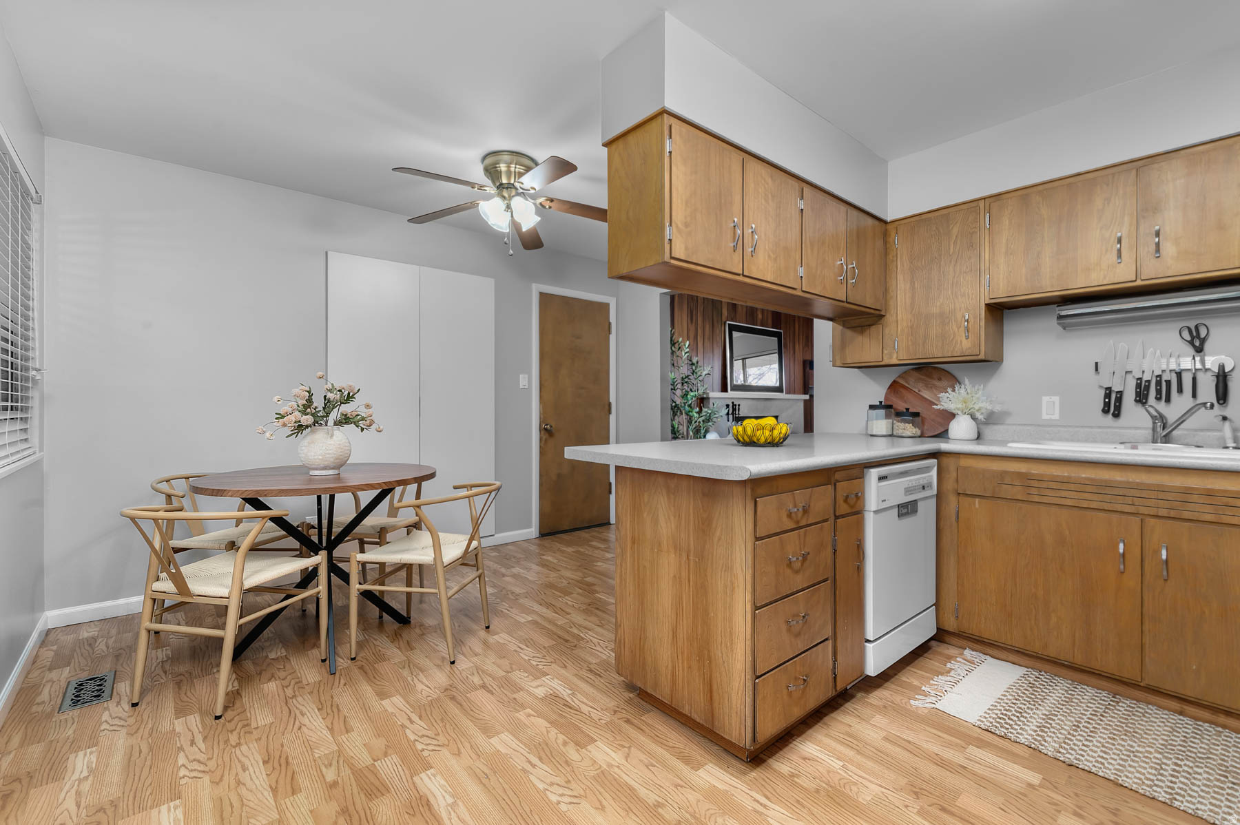 LU ANN - Residential