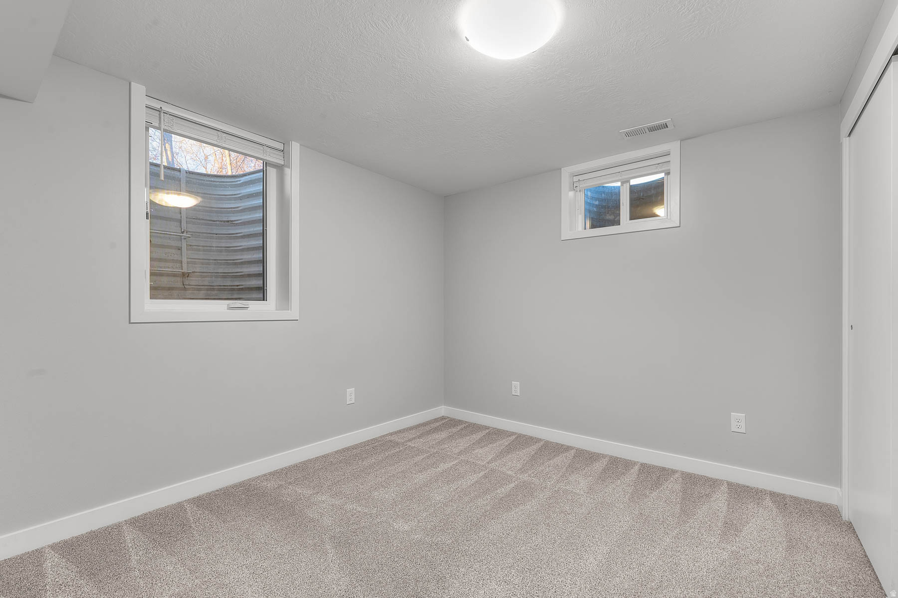 LU ANN - Residential