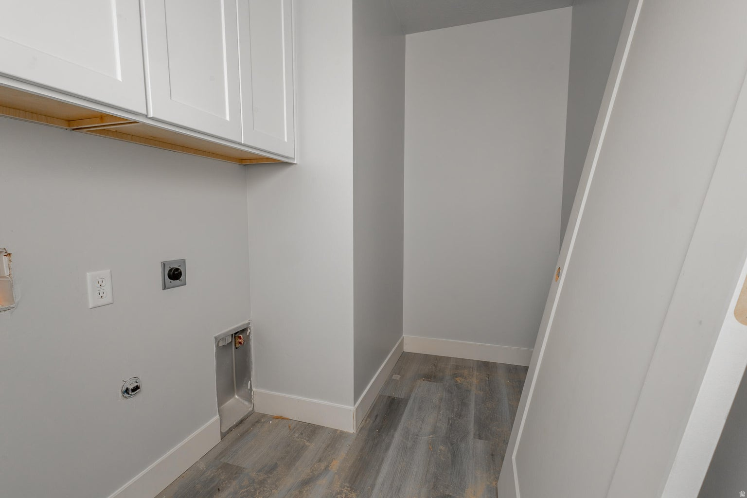 VALLEY GATE ESTATES - Residential