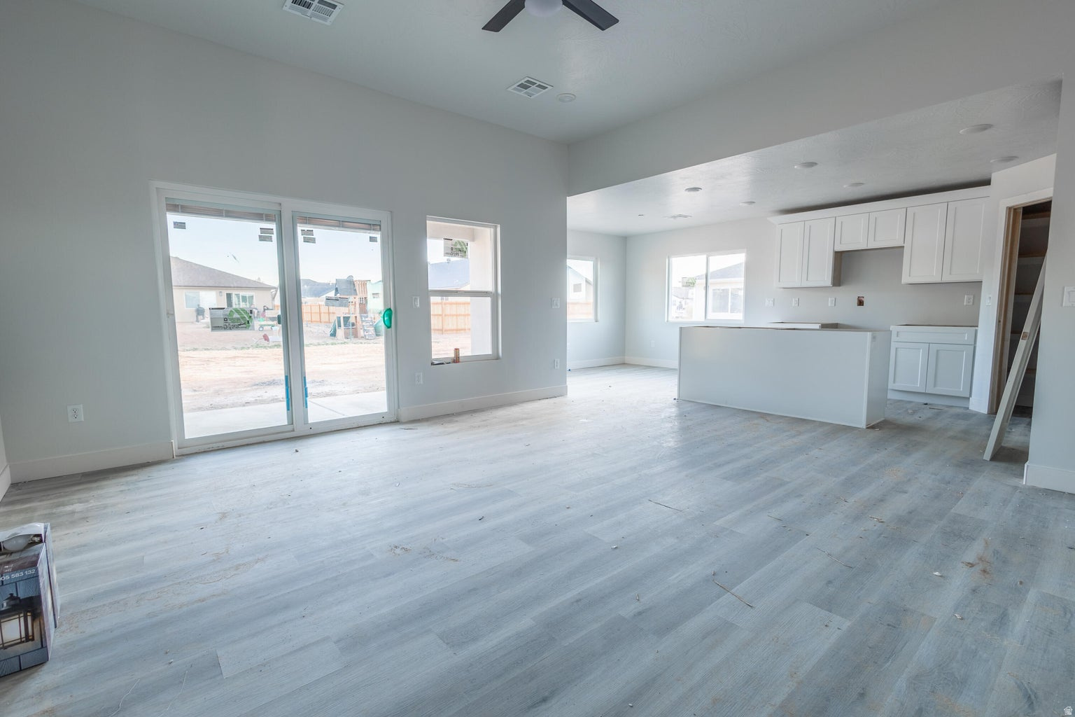 VALLEY GATE ESTATES - Residential