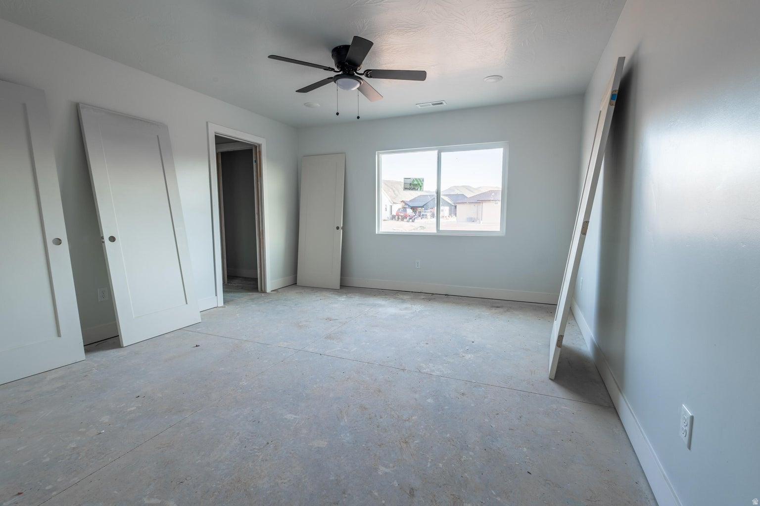 VALLEY GATE ESTATES - Residential