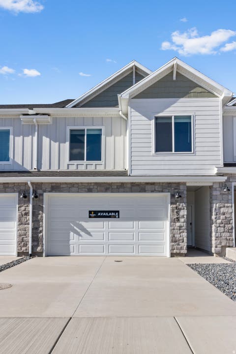 Townhouse For Sale - 762 W 750 #8058<br/> Cache County, Smithfield, UT 84335