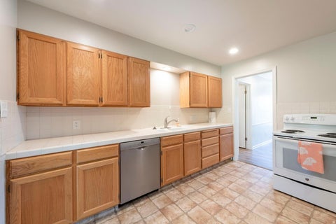 Tiny photo for 2387 E BEACON DR, Salt Lake City, UT 84108 (MLS # 2166756)