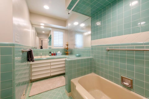 Tiny photo for 2387 E BEACON DR, Salt Lake City, UT 84108 (MLS # 2166756)
